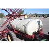 Image 9 : Hardi TR300 trail sprayer, single axle, manual controls