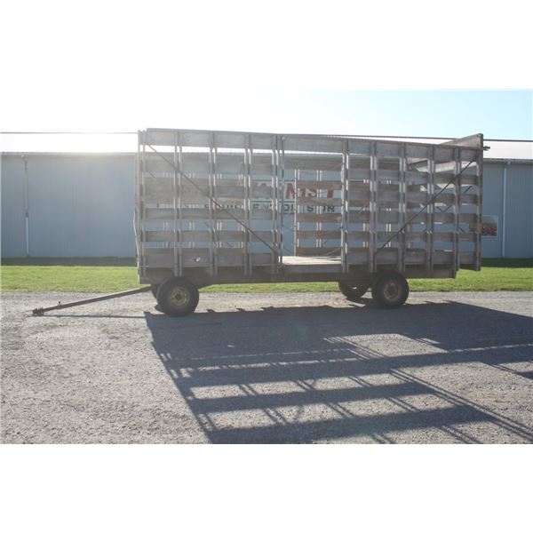 Martin 22'x9' HD thrower wagon, Martin under carriage, well built, local estate