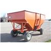 Image 4 : Kilbros 300 bu gravity wagon, Martin 10 ton undercarriage, 12.5Lx16