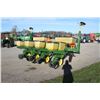 Image 5 : JD 7000 4 row planter, 30" spacing, dry fertilizer, monitor