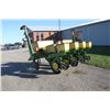 Image 7 : JD 7000 4 row planter, 30" spacing, dry fertilizer, monitor