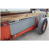 Image 8 : Gehl 175 single axle manure spreader, top beater
