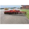 Image 6 : IH 770 18' offset disc, rear hitch, good blades