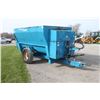 Image 3 : Lucknow 285 single axle mixer wagon, scales, local trade