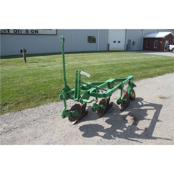 JD 45 3 furrow 3pth plow, spring trip
