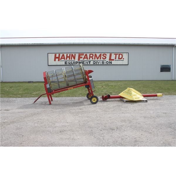 Farm King 2-stage grain cleaner, 110V electric motor, 11' intake auger, poly hopper