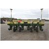 Image 7 : JD 7000 6 row corn planter, 30" spacing, dry fertilizer, insecticides, monitor