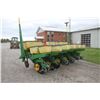 Image 8 : JD 7000 6 row corn planter, 30" spacing, dry fertilizer, insecticides, monitor