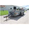 Image 2 : New Idea 3632 tandem axle manure spreader