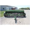 Image 3 : JD 8200 21 run seed drill, double disc, grass box