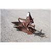 Image 2 : Dearborn 2 furrow plow, 3pth