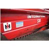 Image 9 : IH 530 single axle manure spreader, double beater
