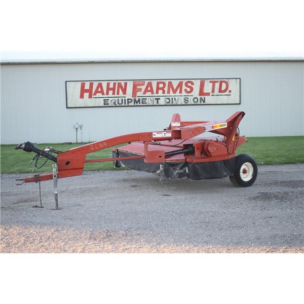 Hesston 1320 9' discbine, conditioning rolls
