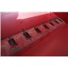 Image 12 : IH 5100 21 run seed drill, double disc, press wheels, grass box, rear hitch