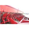 Image 13 : IH 5100 21 run seed drill, double disc, press wheels, grass box, rear hitch