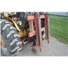 Image 17 : MF 30 2wd industrial tractor, 200 loader, Wifo rear mounted hydraulic forklift