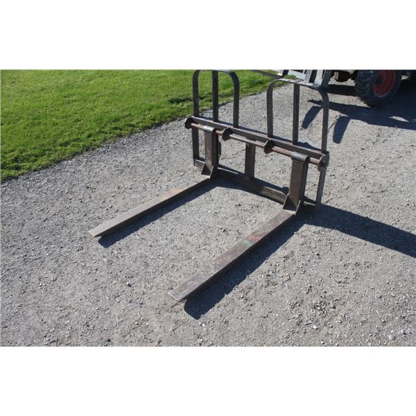 HLA pallet fork, 42" tines