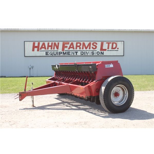 CIH 5100 18 run seed drill, double disc, grass seed