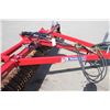 Image 10 : R J 1513 13.5' sprocket packer, hydraulic lift, lights, As New