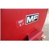 Image 11 : MF 33, 15 run seed drill