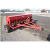 Image 3 : MF 33, 15 run seed drill
