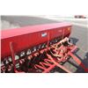 Image 8 : MF 33, 15 run seed drill