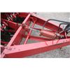 Image 16 : CIH 5100 16 run seed drill