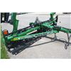 Image 9 : Unverferth 75, 25' hydraulic folding crumbler