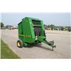 Image 4 : JD 385 4x5 round baler, ramp, twine tie