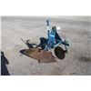 Image 2 : Ford 101 1 furrow 3pth plow, spring trip