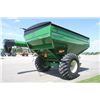 Image 6 : Brent 782 grain cart, tarp, hyd deflector, 30.5x32