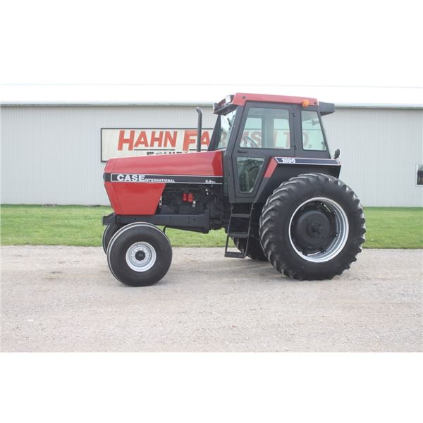 CIH 1896 2wd tractor, 3625 hours