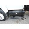 Image 17 : 2005, GMC C8500 single axle dump truck, with Tenco salt/sand spreader, Alliston automatic, diesel,