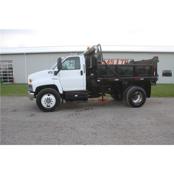 2005, GMC C8500 single axle dump truck, with Tenco salt/sand spreader, Alliston automatic, diesel,