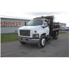 Image 2 : 2005, GMC C8500 single axle dump truck, with Tenco salt/sand spreader, Alliston automatic, diesel,