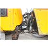 Image 17 : Trackless MT6T sidewalk unit, front V blade and rear drop sander, 5325 hours