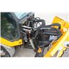 Image 18 : Trackless MT6T sidewalk unit, front V blade and rear drop sander, 5325 hours
