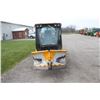 Image 3 : Trackless MT6T sidewalk unit, front V blade and rear drop sander, 5325 hours