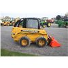 Image 4 : JD 240 Series II skidsteer, rops, 10.00x16.5, New 60" material bucket, 3890 hours