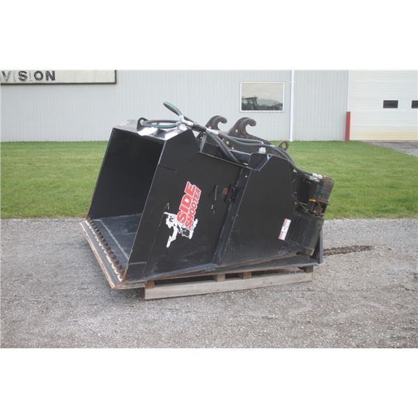 Mensch M1400 SideShooter, 90" material handling bucket