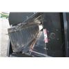 Image 5 : Mensch M1400 SideShooter, 90" material handling bucket
