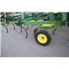 Image 11 : JD 2210 44'6" 5 section hydraulic folding cultivator, 5 bar spike harrow