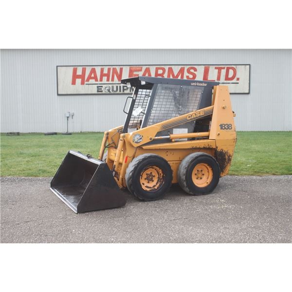 Case 1838 skidsteer, rops, 1811 hours