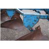 Image 11 : Ford 101, 3pth, 3 furrow plow