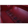 Image 17 : IH 5100 18 run seed drill, front mounted cultivator
