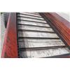 Image 11 : IH 550 single axle manure spreader