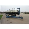 Image 4 : Kinze 3500 8/15 interplant planter, no-till coulters, markers, KPM III monitor