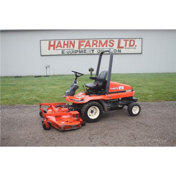 Kubota F2560 2wd front mount mower, hydro, 60" deck, diesel