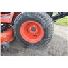 Image 9 : Kubota BX2370 4wd compact tractor, 54" mid mount mower