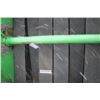 Image 14 : JD 446 4x4 round baler, hydraulic tie, ramp